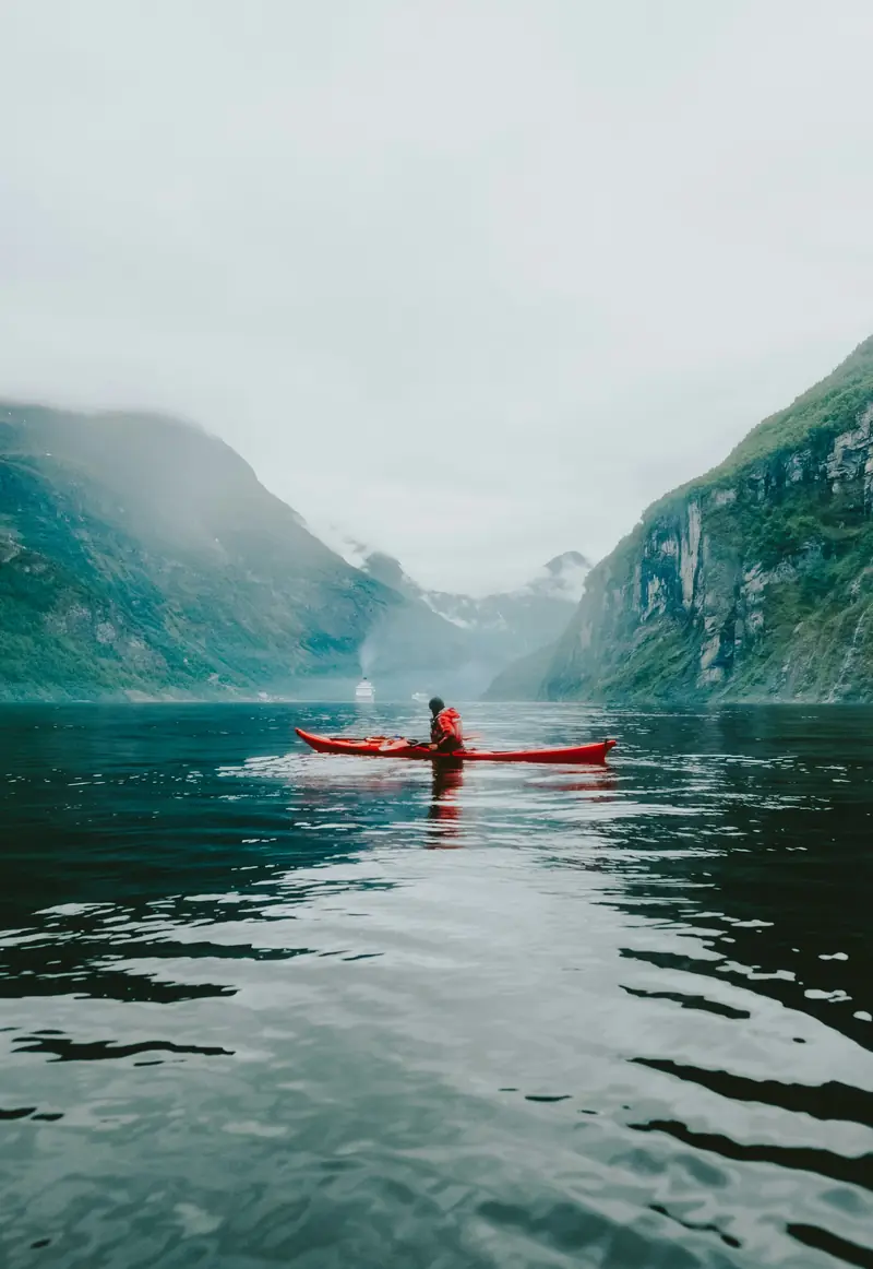Kajakpaddling på Geirangerfjorden